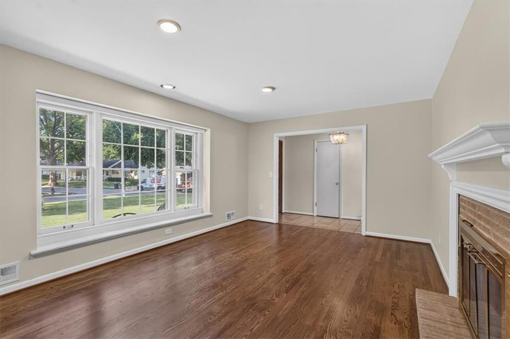 426 W 109th Street — photo 12
