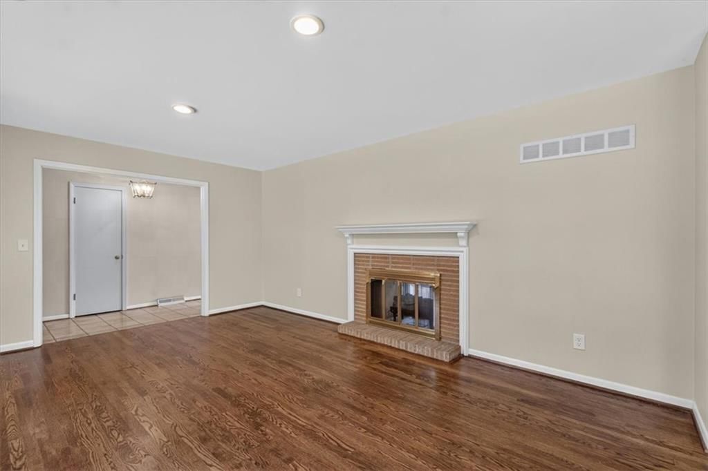 426 W 109th Street — photo 13