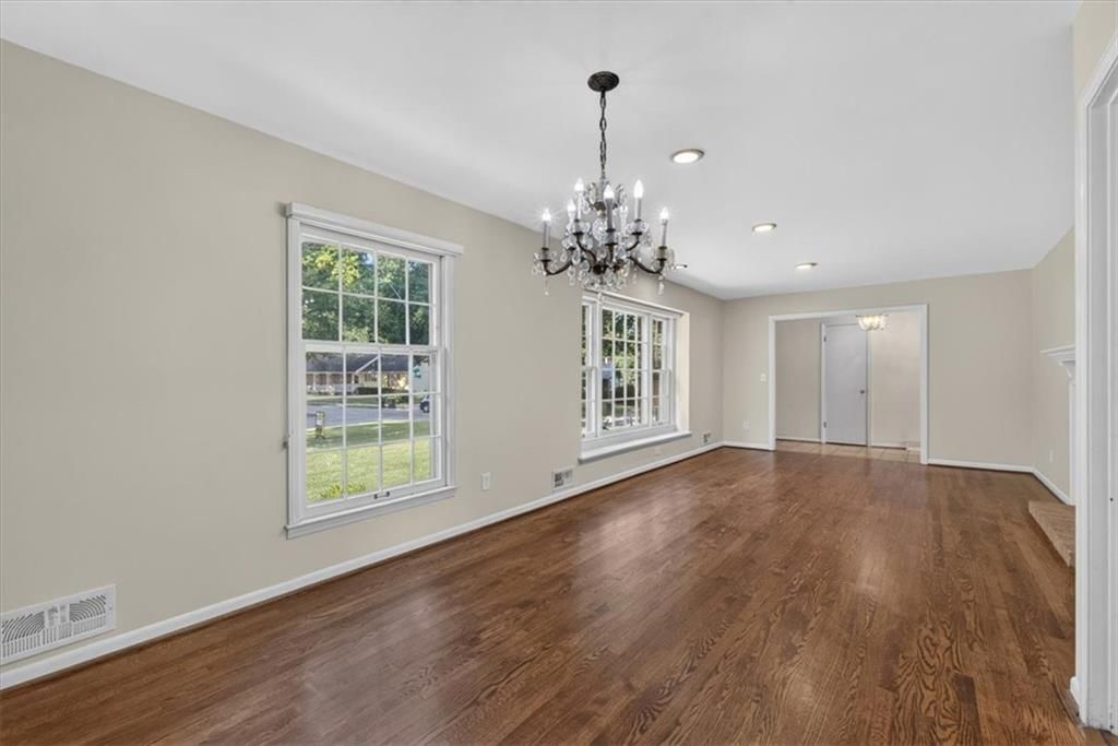 426 W 109th Street — photo 18