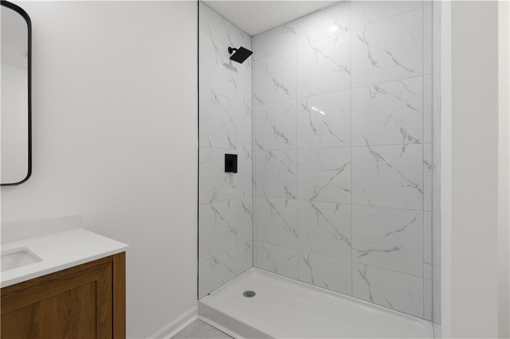 3242 Roberts Street — photo 35