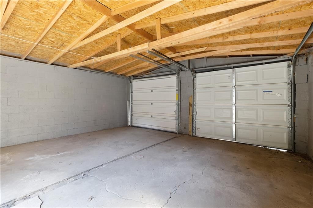 3242 Roberts Street — photo 39