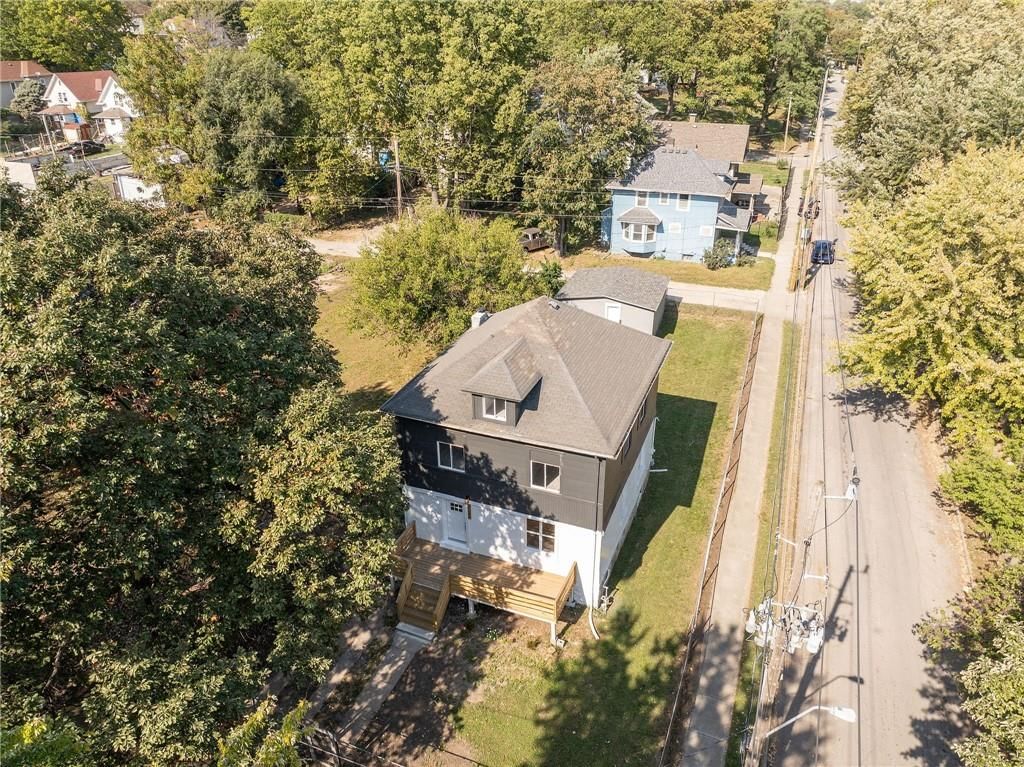 3242 Roberts Street — photo 54