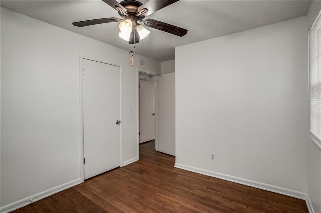 439 E Whittier Street — photo 17