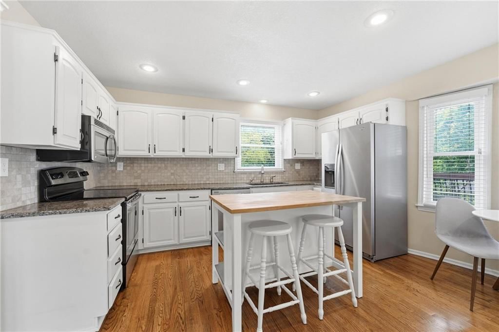 4105 NW 74th Street — photo 13