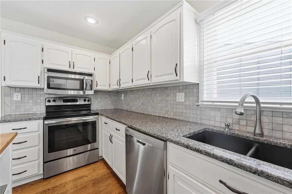 4105 NW 74th Street — photo 15