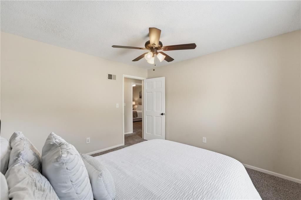 4105 NW 74th Street — photo 34