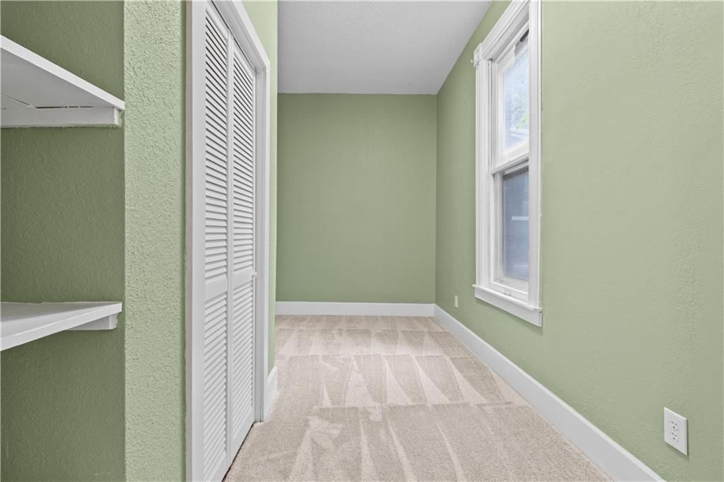2925 Holmes Street — photo 13