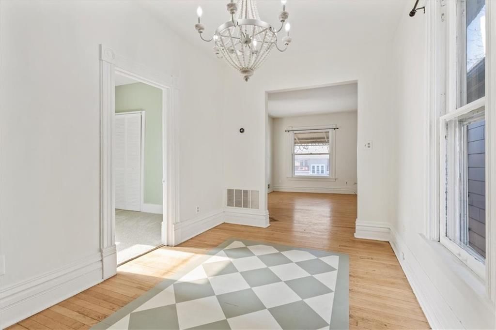 2925 Holmes Street — photo 21