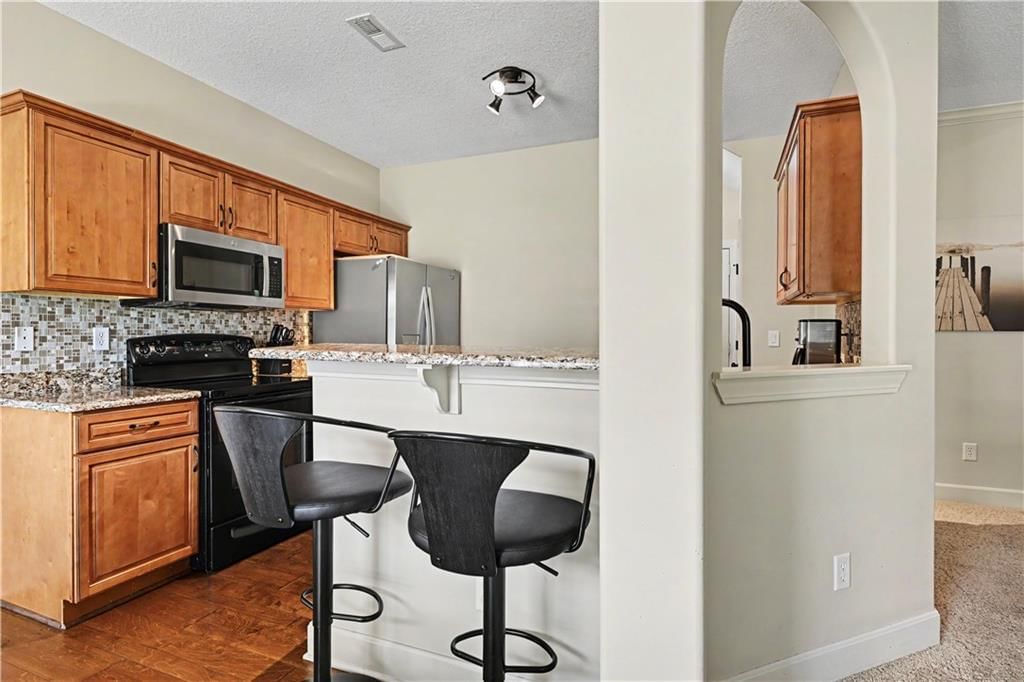 8928 Inkster Street — photo 10