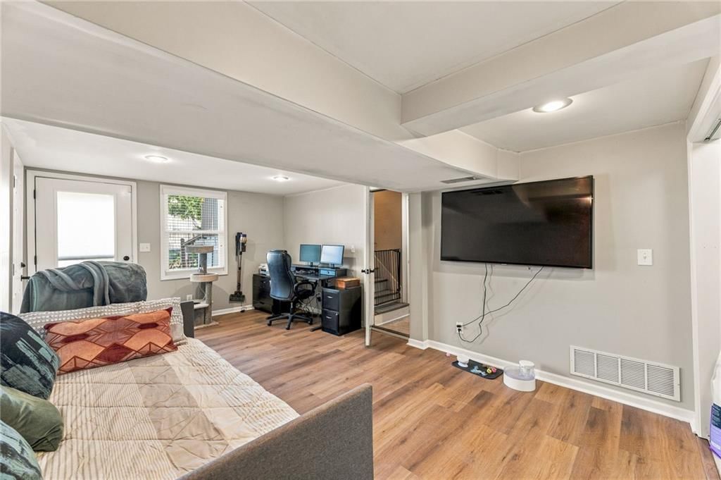 8301 Clare Road — photo 22