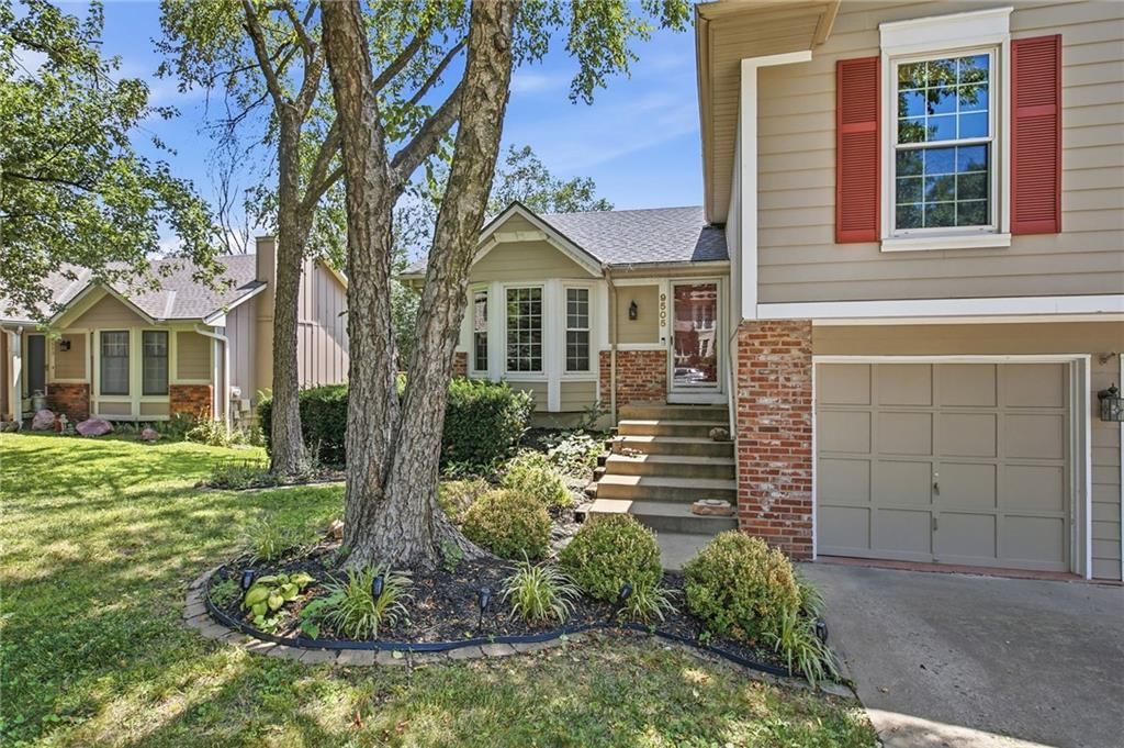 9505 W 47TH Terrace — photo 3