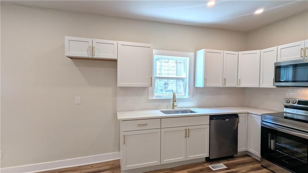 2628 College Avenue — photo 14