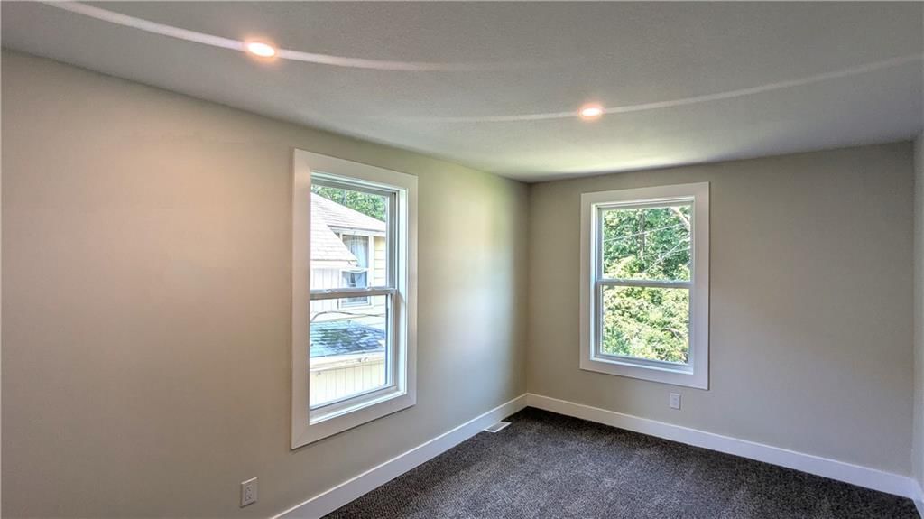 2628 College Avenue — photo 31