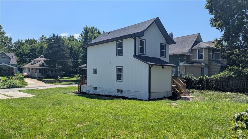 2628 College Avenue — photo 42
