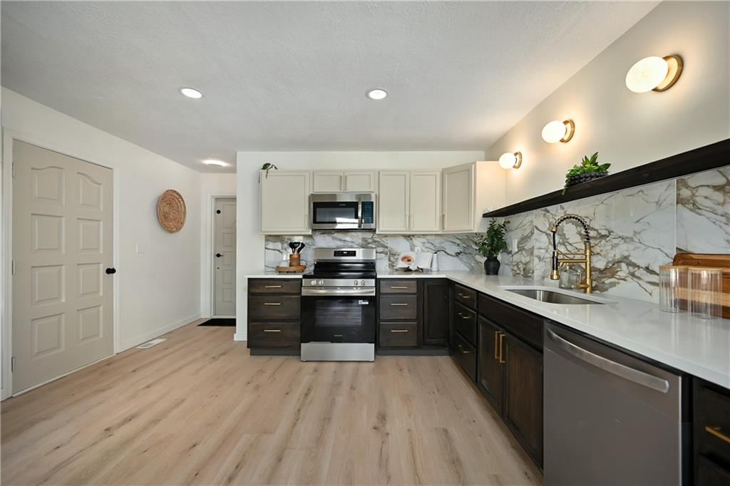 1030 NE 88th Street — photo 9