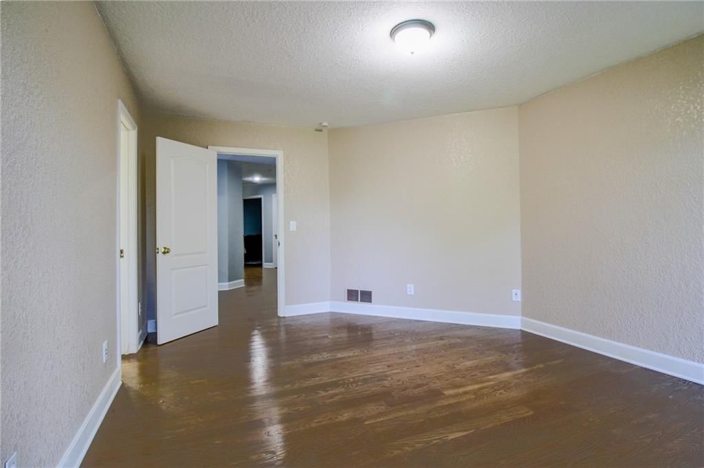 14741 Robinson Street — photo 45
