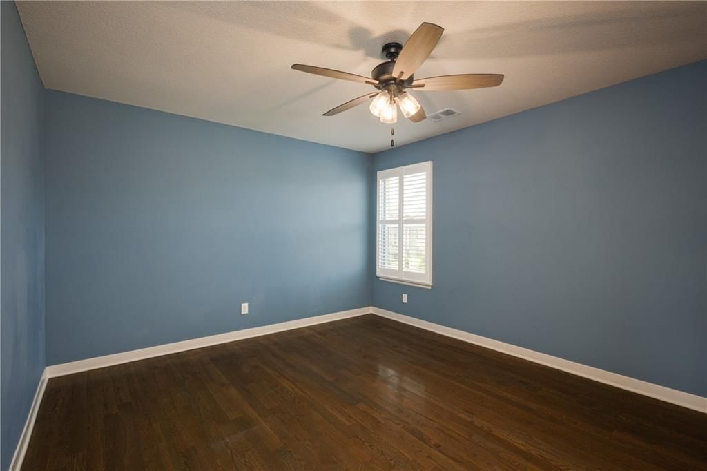 1802 VERBENA Avenue — photo 15