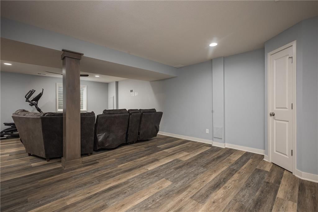 1802 VERBENA Avenue — photo 23