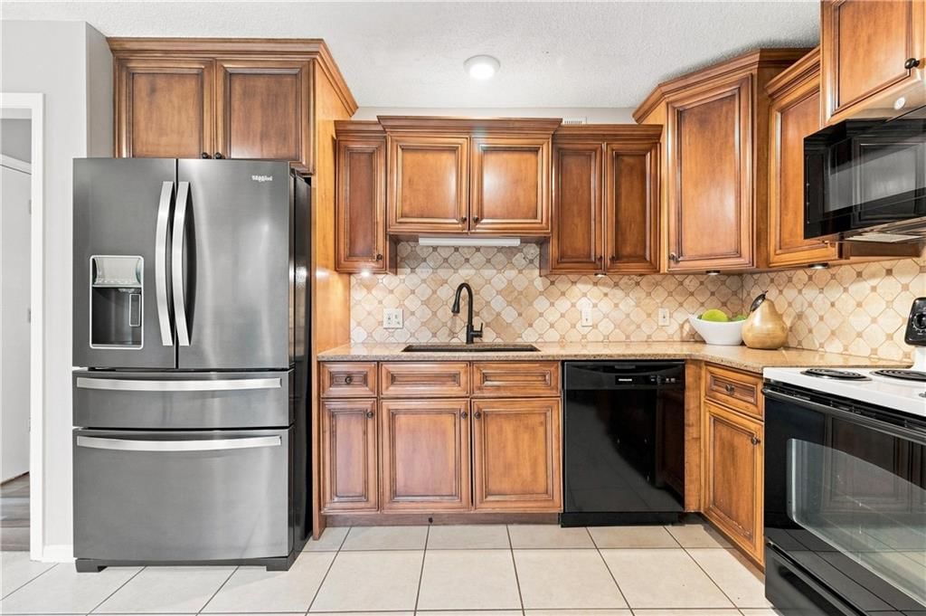 12914 W 65th Street — photo 13