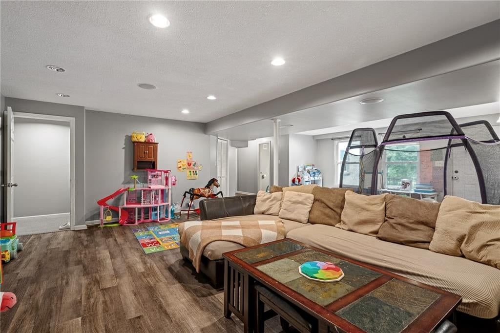 448 SE Youngston Lane — photo 47