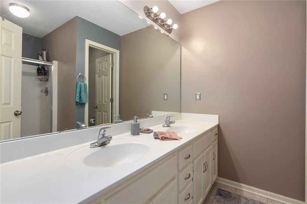 205 Echo Ridge Drive — photo 19