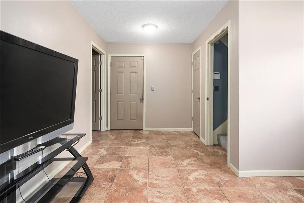205 Echo Ridge Drive — photo 21