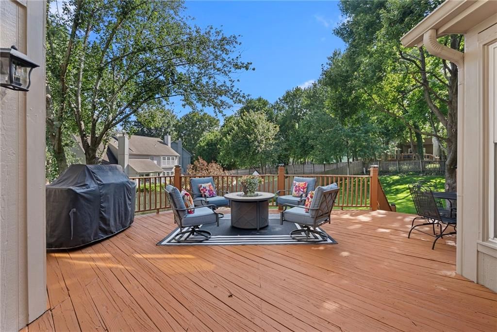 9205 W 131st Terrace — photo 29