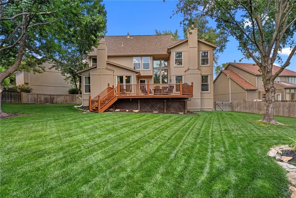 9205 W 131st Terrace — photo 32