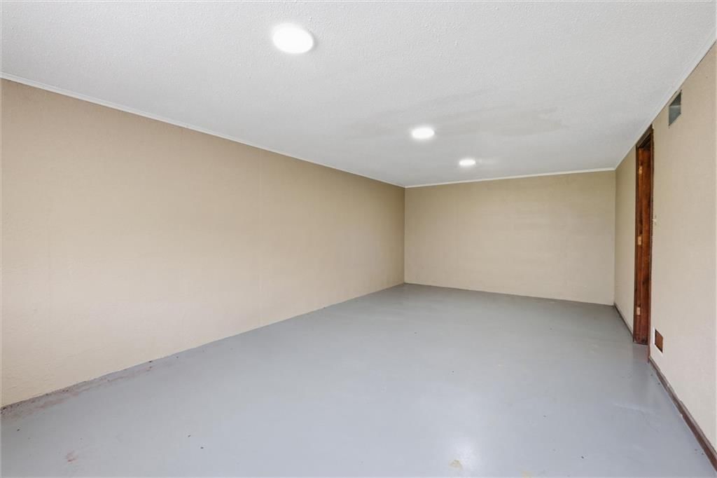 11151 Leavenworth Road — photo 22