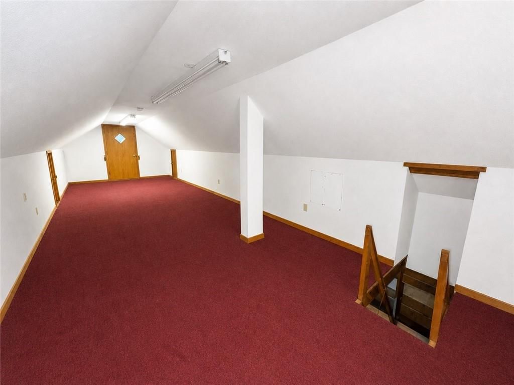11151 Leavenworth Road — photo 34