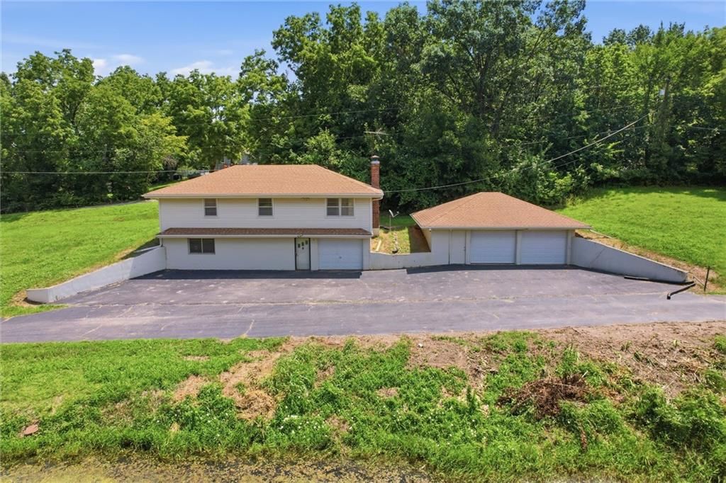 11151 Leavenworth Road — photo 42