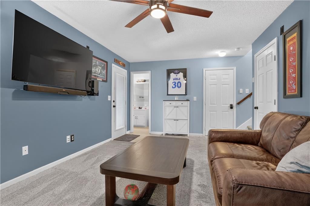 18768 W 164th Street — photo 16