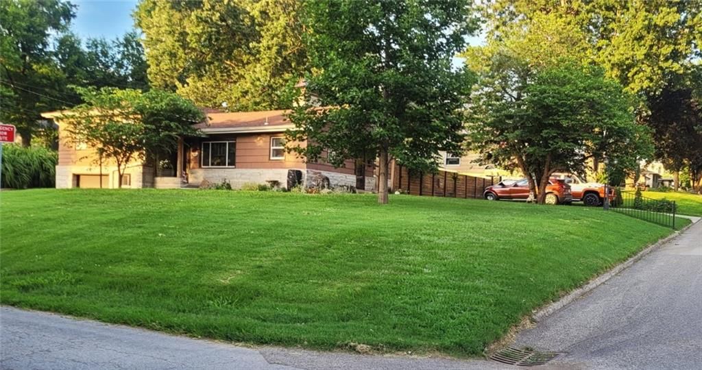 3601 Doniphan Avenue — photo 1