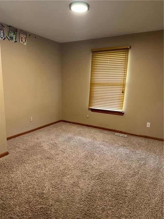 716 SW Brome Drive — photo 15