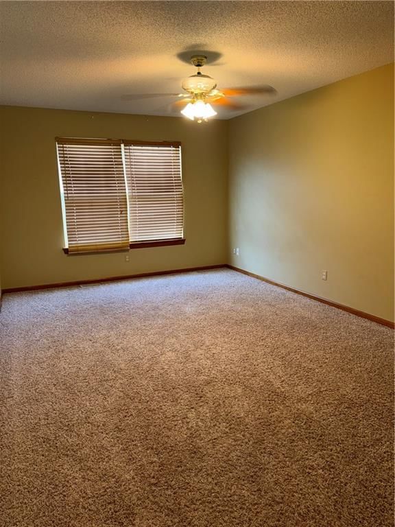 716 SW Brome Drive — photo 16