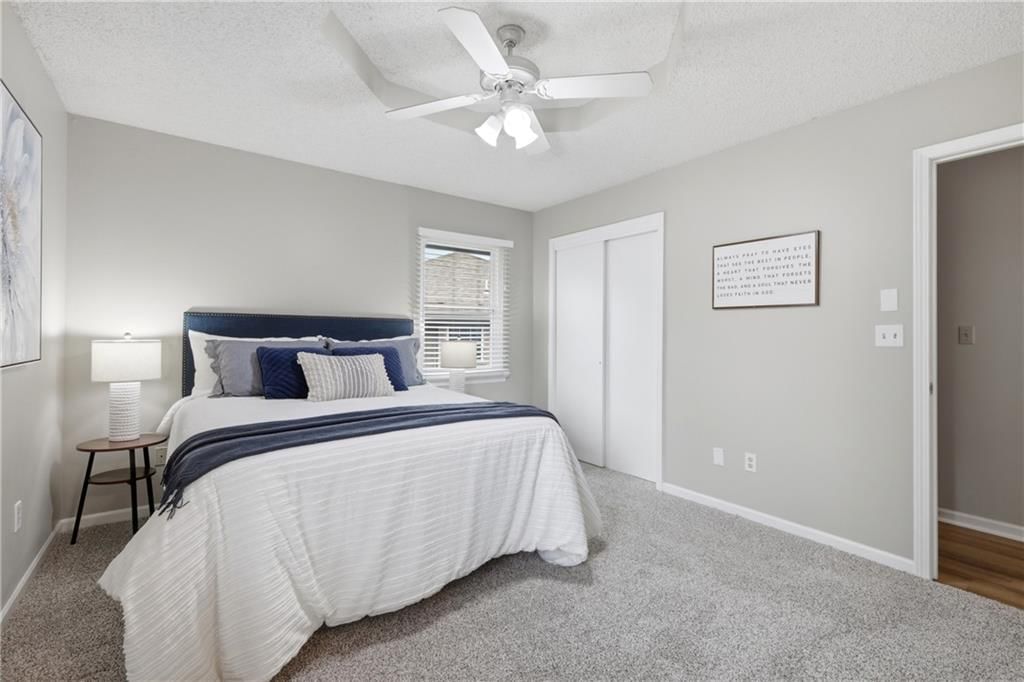 528 NE Wood Court — photo 14