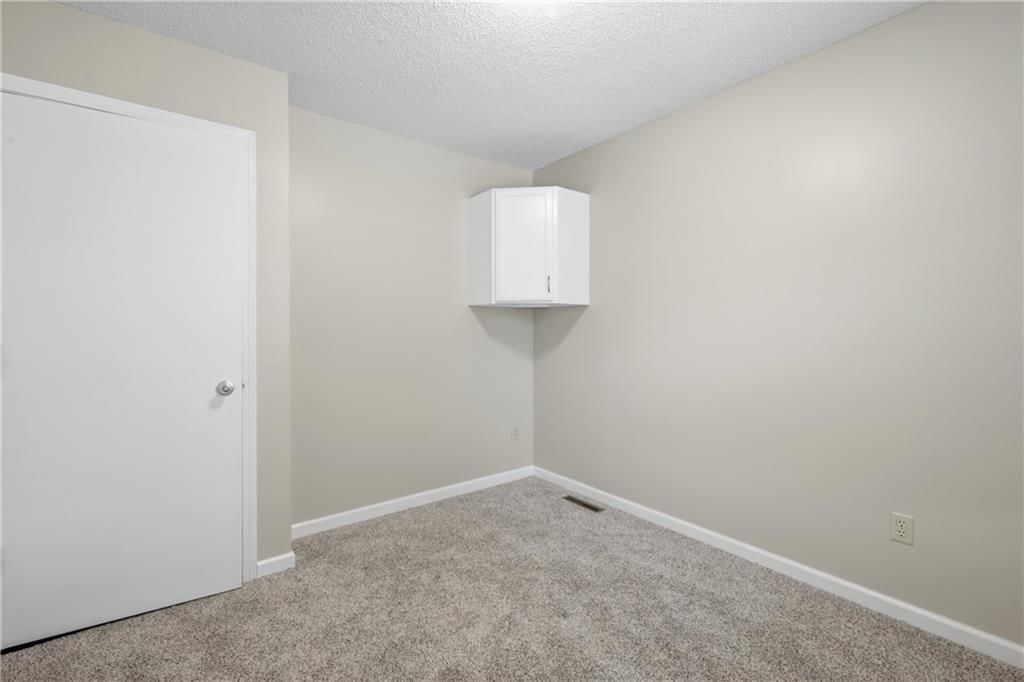 528 NE Wood Court — photo 20