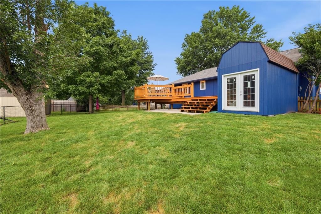 528 NE Wood Court — photo 34