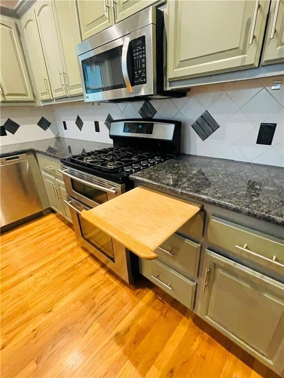 3801 NE 72nd Terrace — photo 11