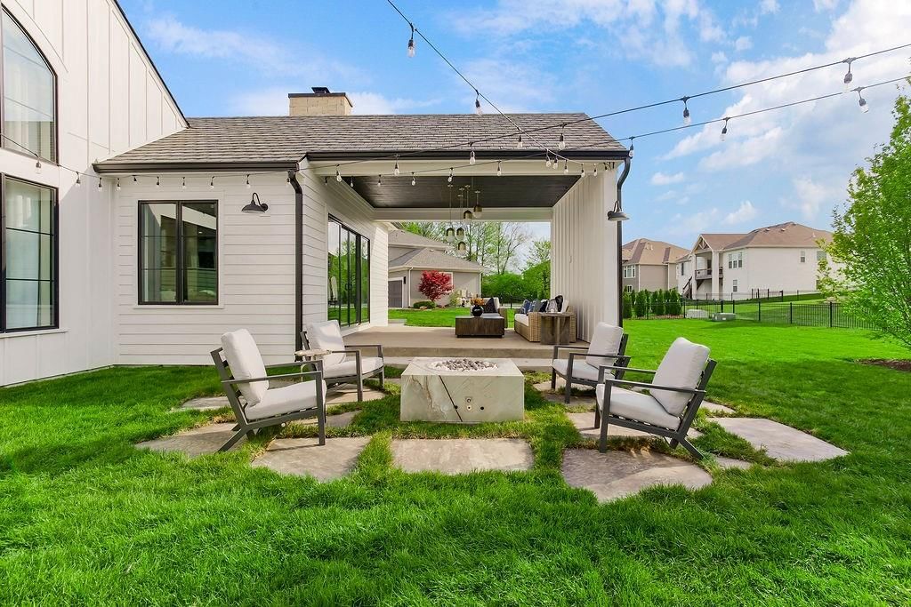 10707 W 173rd Terrace — photo 9