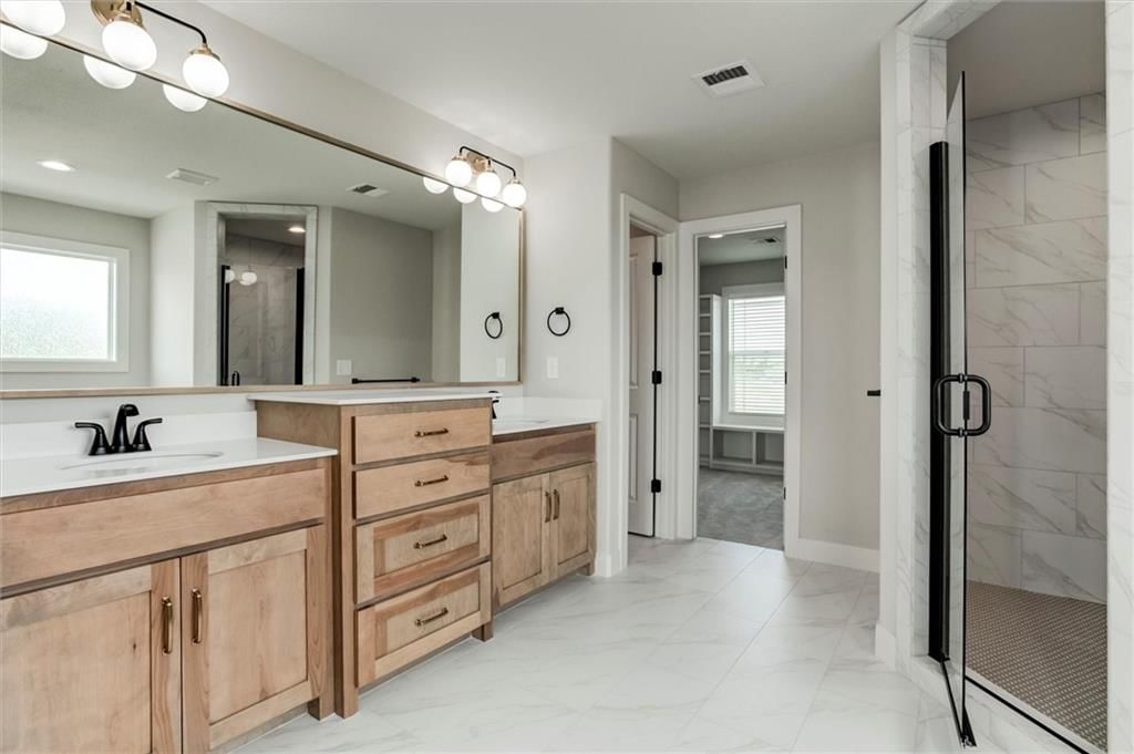 16941 S Brentwood Street — photo 14