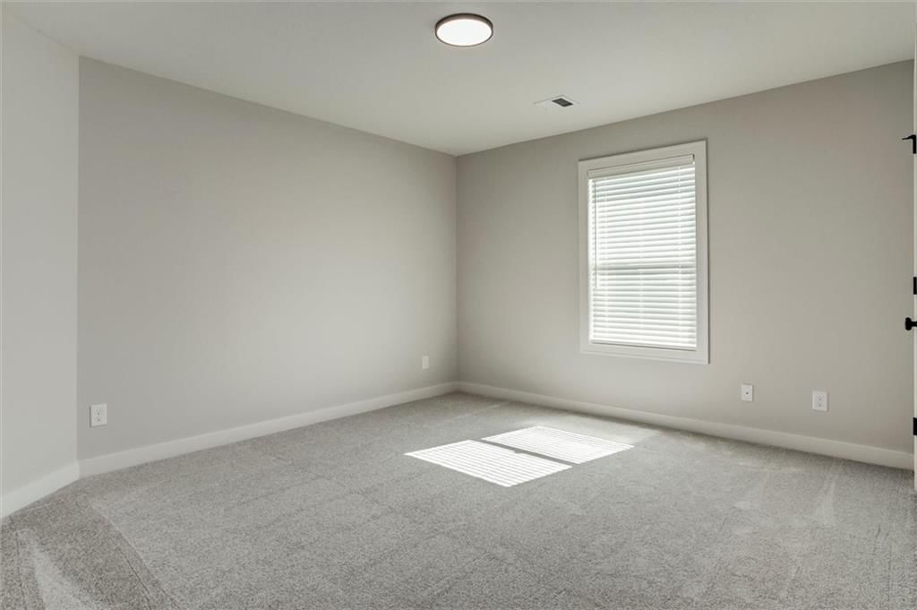 16941 S Brentwood Street — photo 17
