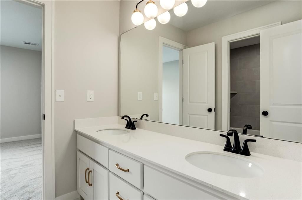 16941 S Brentwood Street — photo 18