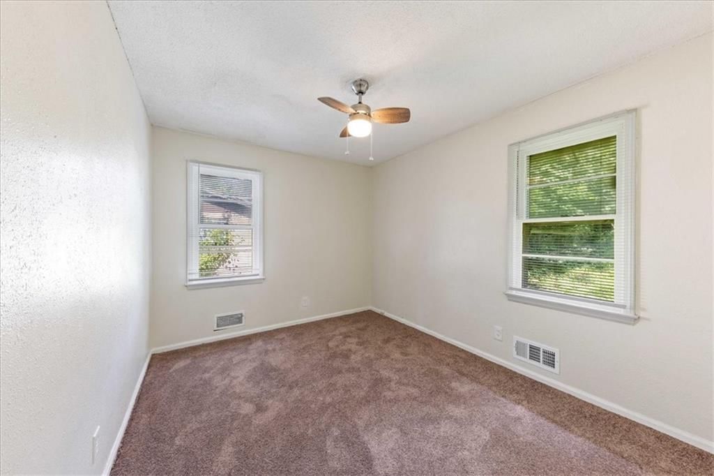 4210 E 53rd Street — photo 19