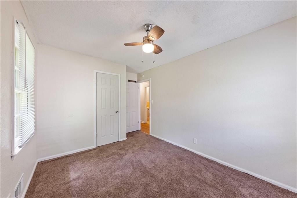 4210 E 53rd Street — photo 20