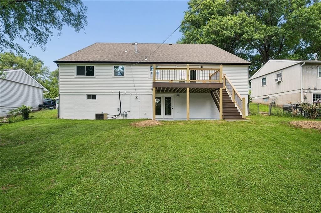 8539 Sandusky Avenue — photo 28