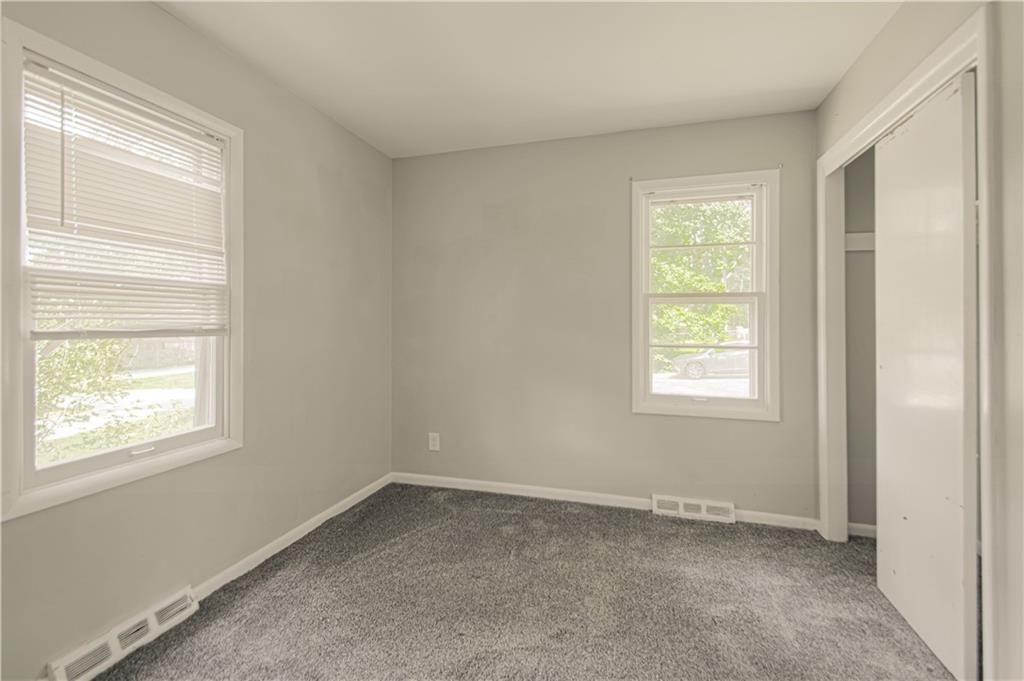 11210 Donnelly Avenue — photo 20