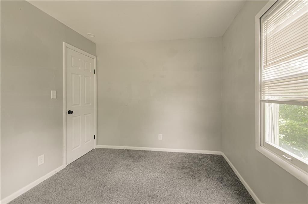11210 Donnelly Avenue — photo 21