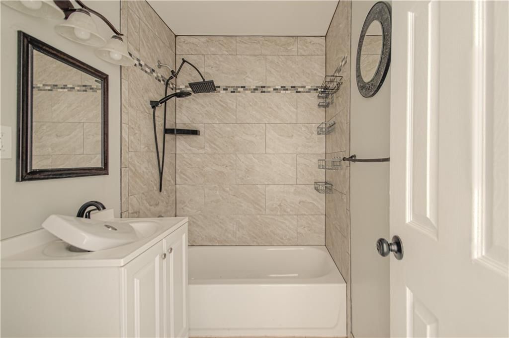 11210 Donnelly Avenue — photo 23