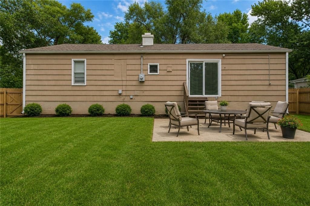 11210 Donnelly Avenue — photo 24